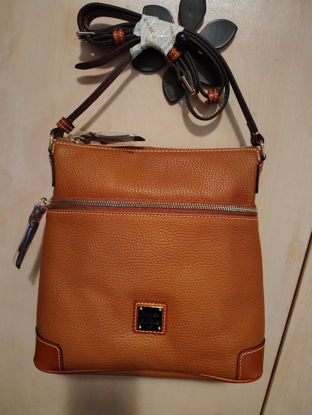 Dooney & Bourke Caramel Pebble Grain Crossbody NWT